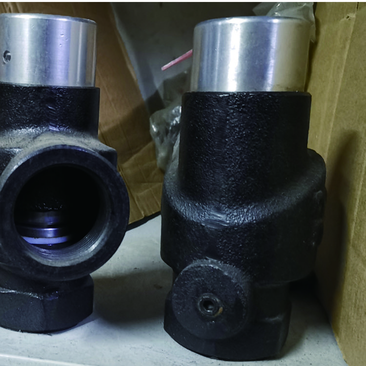 85540011英格索兰空压机小压力阀螺杆式空气压缩机配件压力维持阀